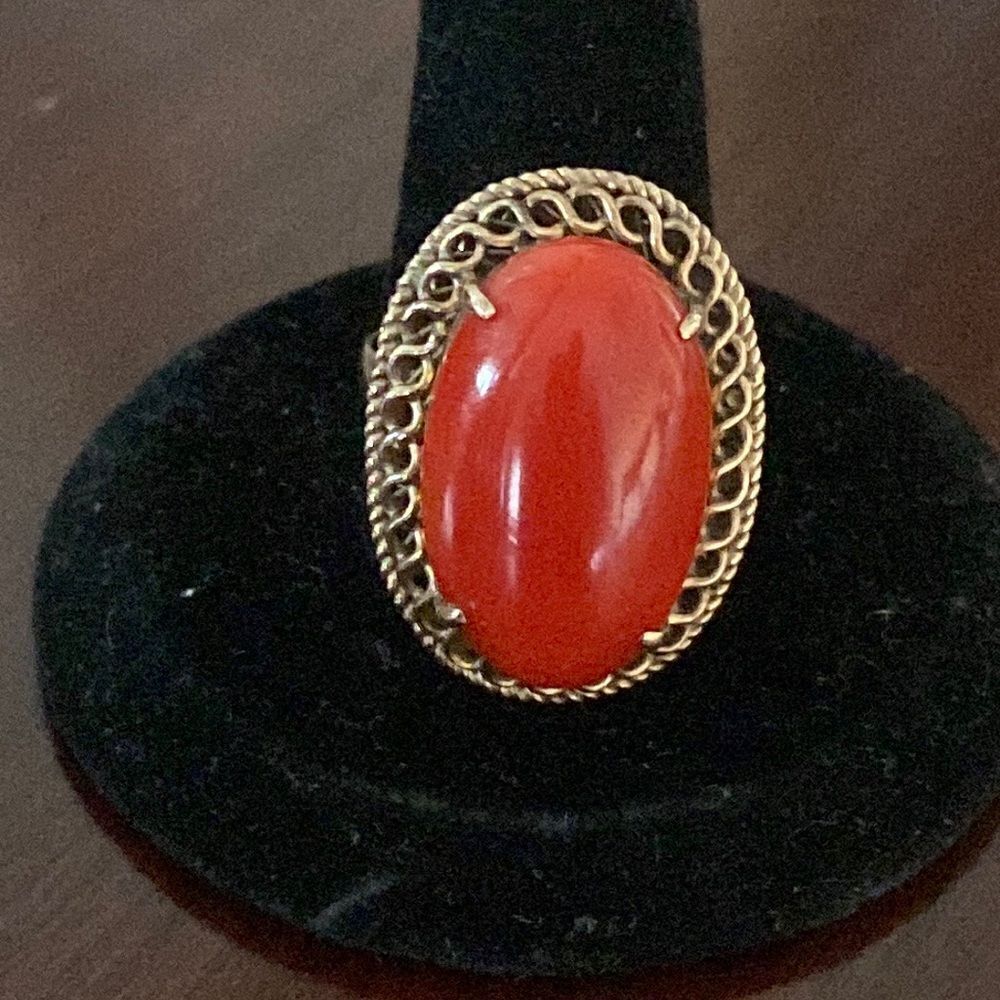 18k gold & Red Coral cabochon estate ring